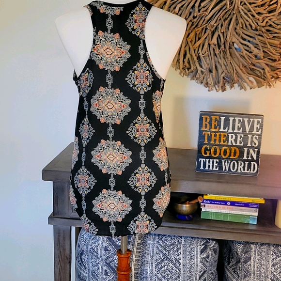 Mossimo Racerback Tank - Picture 3 of 5